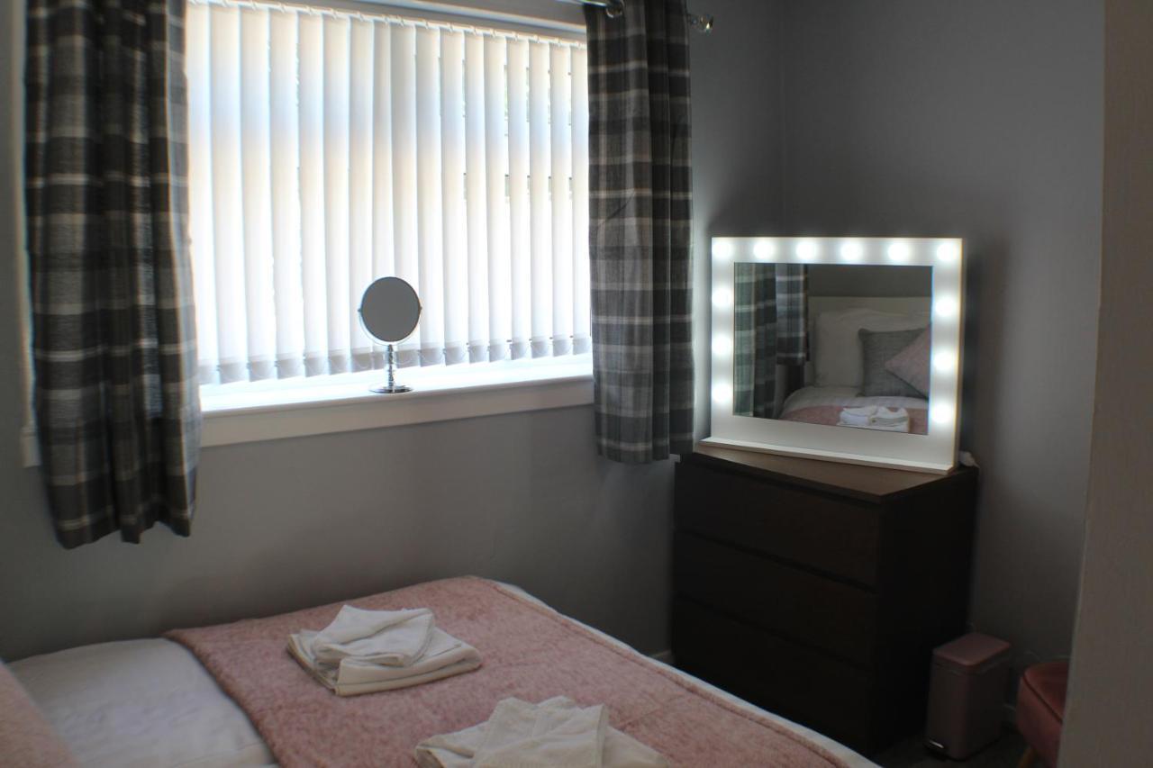 1-Bed Riverside, Apartment In Balloch, Loch Lomond Exterior photo
